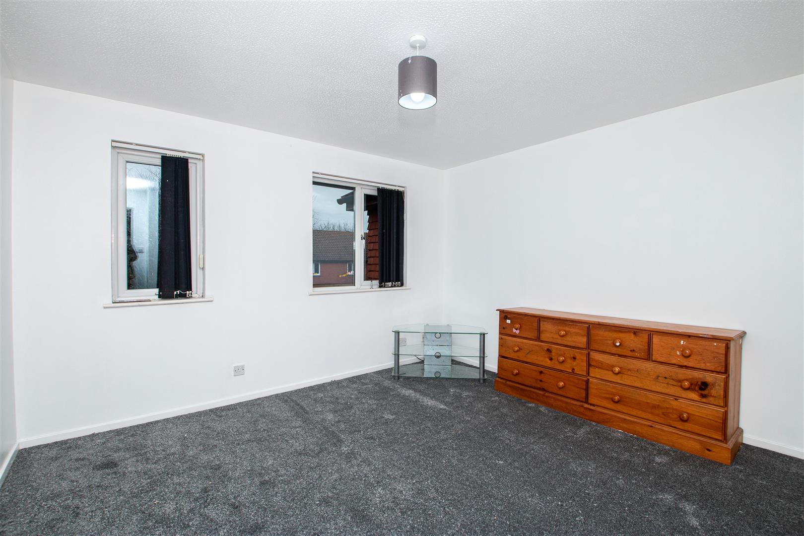 1 bed property in Pettingrew Close, Milton Keynes